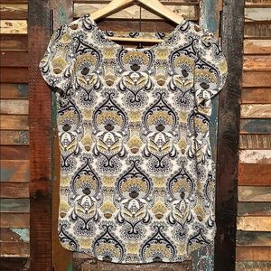 LOFT Short Sleeve Blouse V cut Back